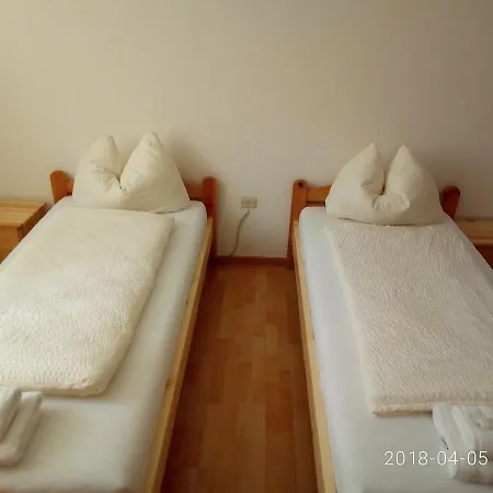 Pensionat Gasthof Mondschein Merano