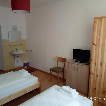 Gasthof Mondschein * Merano
