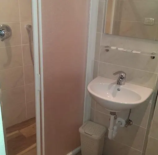 Gasthof Mondschein Meran