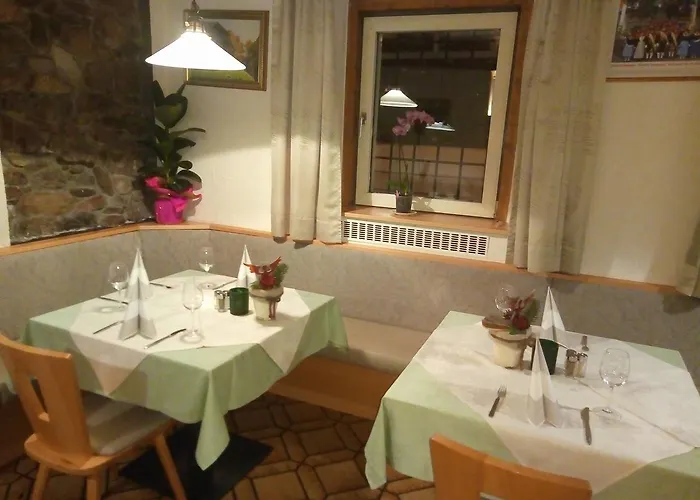 Gasthof Mondschein Merano